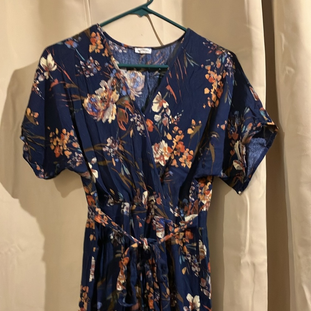 Floral navy jumpsuit sz S